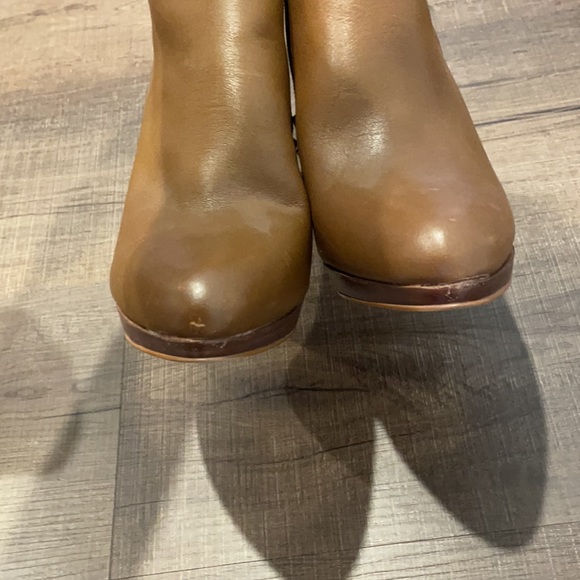 High heel boot - Picture 4 of 4